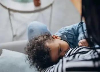 A amamentação pode ser difícil para algumas mães devido a fatores fisiológicos, anatômicos ou psicológicos
South_agency/GettyImages