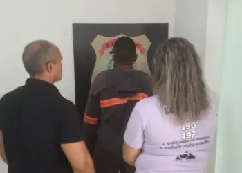 A prisão ocorreu na manhã desta quarta-feira, 14, em Araguaína, após a vítima comparecer à DEAM informando que seu ex-companheiro havia ido até sua residência - Divulgação PC-TO