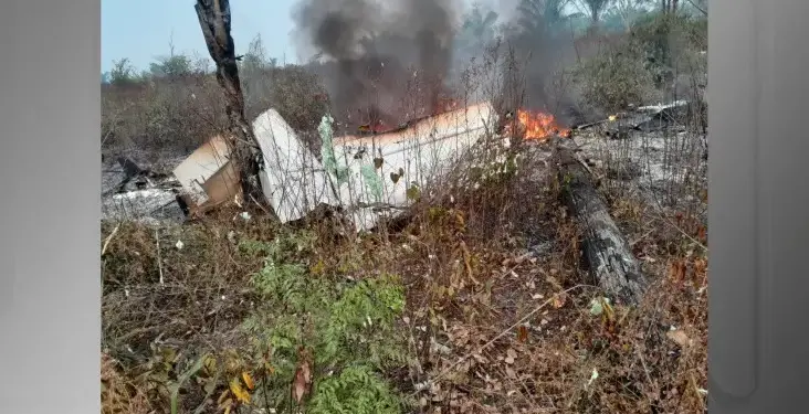 Avião de pequeno porte cai no interior de Mato Grosso