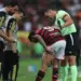 Dor de cabeça: Flamengo vê centroavantes saírem lesionados contra o Bolívar