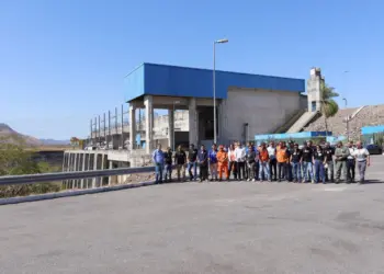 Visita à Usina Hidrelétrica teve o objetivo de avaliar as condições de segurança em situações de emergência e a capacidade de resposta a desastres ambientais - Foto: Luiz de Castro/Governo do Tocantins