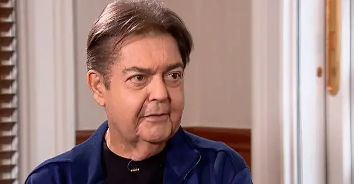 Faustão exalta legado de Silvio Santos e dá ao colega título de “Rei da TV”