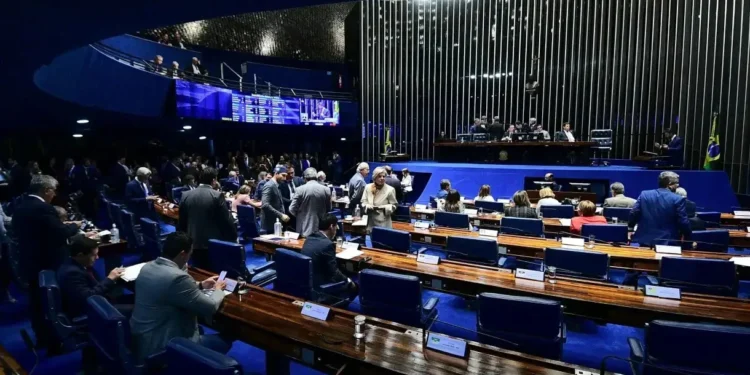 Senado apresenta mais de mil emendas à reforma tributária em uma semana