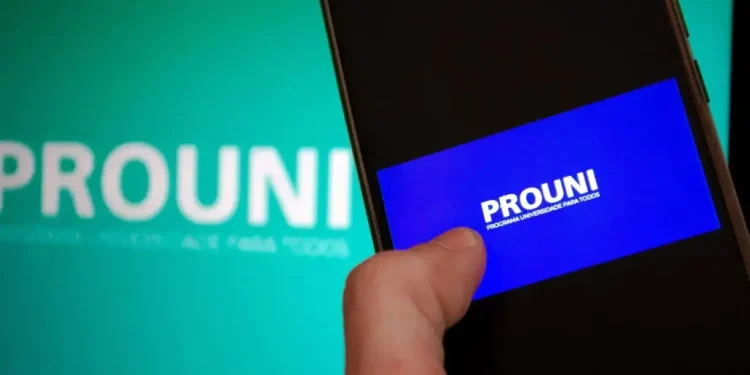 Prouni divulga lista de segunda chamada nesta terça-feira (20)