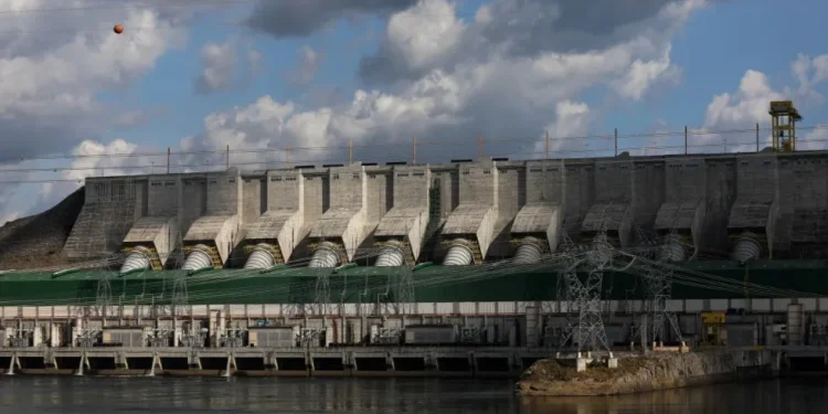 Seca derruba geração de energia hidrelétrica em 30% no norte e conta de luz deve subir