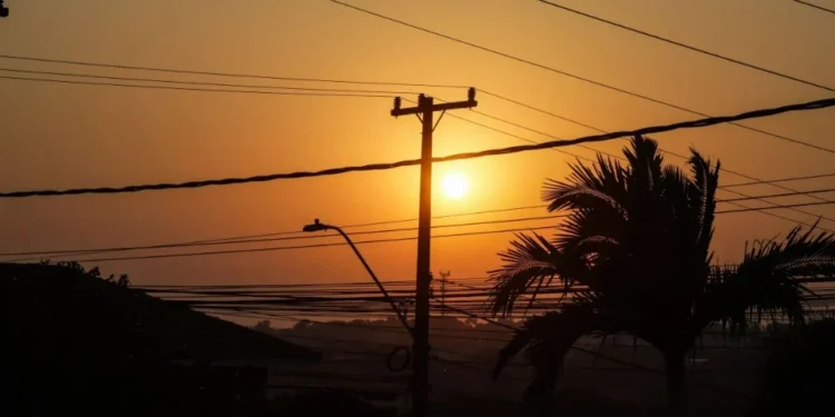 Onda de calor: alerta vermelho de temperatura é emitido para 9 estados; veja lista