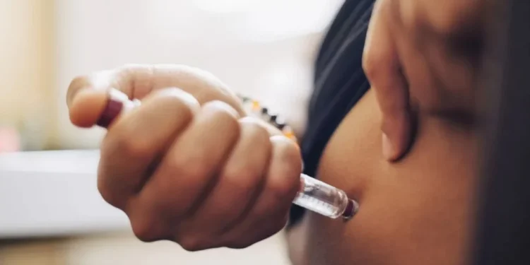 Ozempic e Wegovy: novo estudo analisa risco de pensamentos suicidas