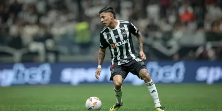 Titular do Atlético-MG, meia Matías Zaracho passará por cirurgia