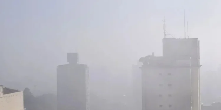 Fim de semana tem alerta para ventania e temporais em São Paulo e geada no Sul