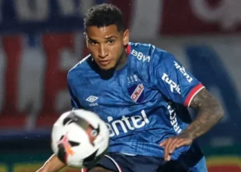 Juan Izquierdo, jogador do Nacional do Uruguai • Divulgação / Nacional