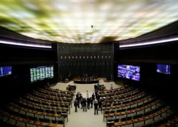 Plenário da Câmara dos Deputados • 21/12/2021REUTERS/Adriano Machado
