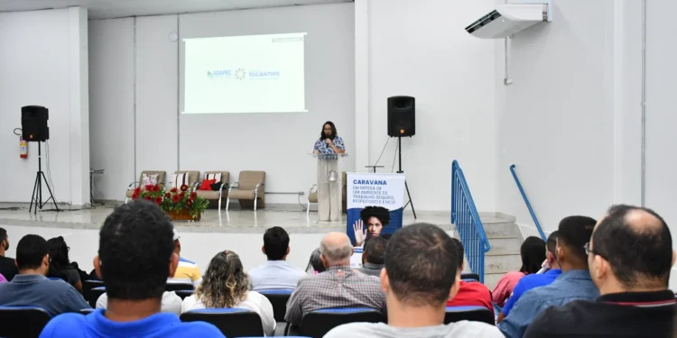 Adapec leva caravana para debater prevenção ao assédio e discriminação no ambiente de trabalho em Gurupi