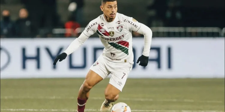 Fluminense confirma venda de André ao Wolverhampton, a maior do clube