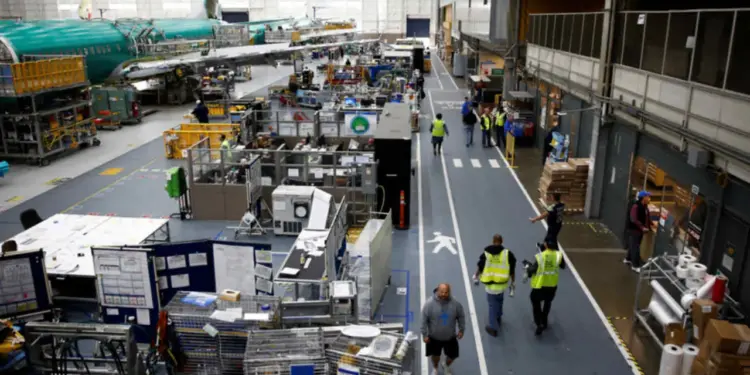 Produção industrial sobe 4,1% em junho com retomada no RS, maior alta em quatro anos