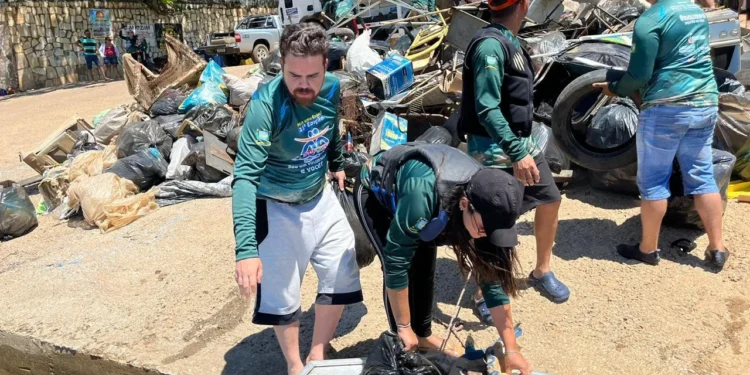 Amigos do Rio: Projeto retira mais de 25 toneladas de lixo de rio no município de Peixe