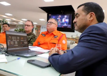 Governador Wanderlei Barbosa anuncia investimento de R$ 6 milhões e a contratação de 250 brigadistas em reunião com prefeitos