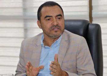 Governador Wanderlei Barbosa anuncia apoio do ministro José Múcio para garantir o trabalho do Exército no combate às queimadas no Tocantins (Foto:Esequias Araújo/Governo do Tocantins)