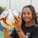 Jogadora de futsal, Bianca Mamedes, 16 anos, destaca que o centro Poliesportivo é um importante legado para a juventude de Mateiros.