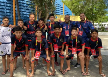 Equipe de futsal masculino do Colégio Estadual Juscelino Kubitschek de Oliveira, de Presidente Kennedy, venceu o Maranhão por 4 a 3