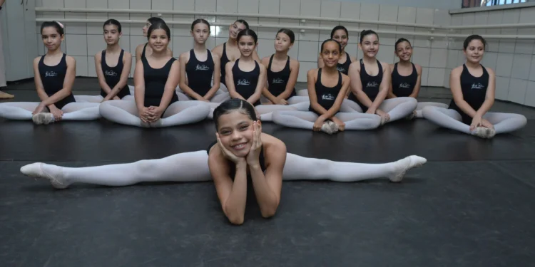 Bailarina do Balé Popular do Tocantins avança para a segunda fase de seleção do Balé Bolshoi