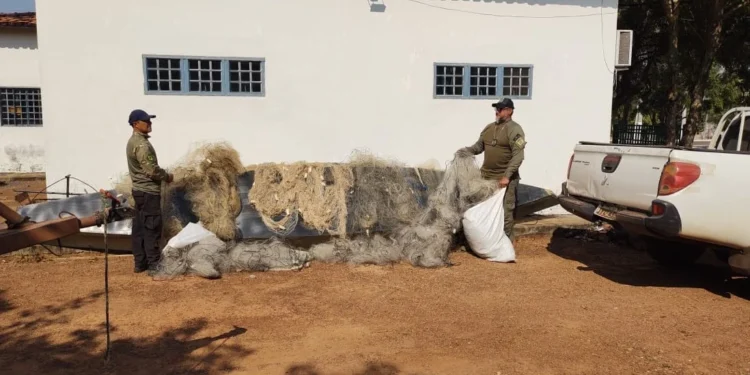 Fiscalização do Naturatins apreende mais de mil metros de redes de pesca no Rio Araguaia e Lago UHE de Estreito