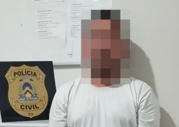 Homem fazia uso de um documento de identidade que continha a sua foto mas com o nome da vítima de quem pretendia desviar R$ 170 mil - Divulgação PCTO