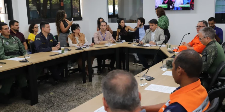 A pedido do governador Wanderlei Barbosa, órgãos do Comitê do Fogo se reúnem para traçar medidas emergenciais de combate ao fogo