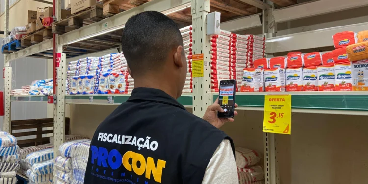 Procon Tocantins encontra variação de até 178% em preços de produtos da cesta básica em Palmas