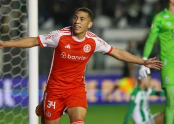 Gabriel Carvalho comemora gol sobre o Juventude pela 25ª rodada do Brasileirão • Ricardo Duarte/Internacional