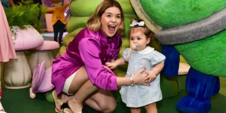 Viih Tube diz que “teve que lidar com perrengues” no 1º aniversário de Lua