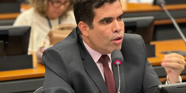 Ricardo Ayres defende carne na cesta básica sem impostos
