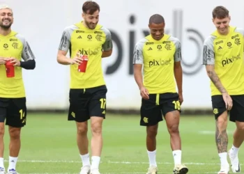 Arrascaeta, Viña, De La Cruz e Varela, os uruguaios do Flamengo • Gilvan de Souza/CRF