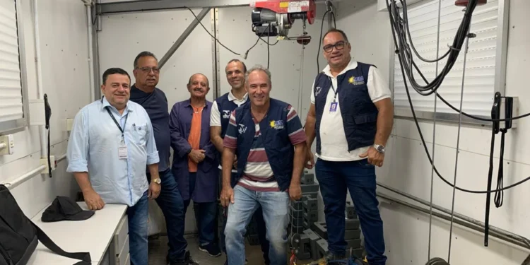 Pesos e balanças da Agência de Metrologia são calibrados pelo Laboratório Móvel do Inmetro