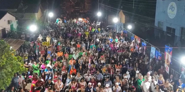 Grande reunião do 77 no Novo Horizonte contou com a presença do ex-prefeito Júnior Evangelista e outras lideranças