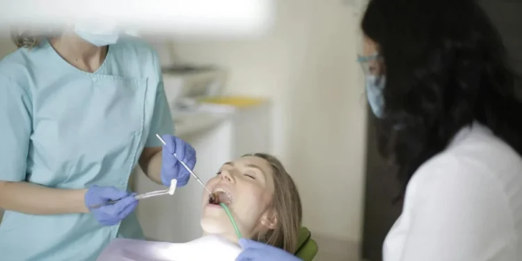 Dor de dente: principais causas e quando procurar ajuda