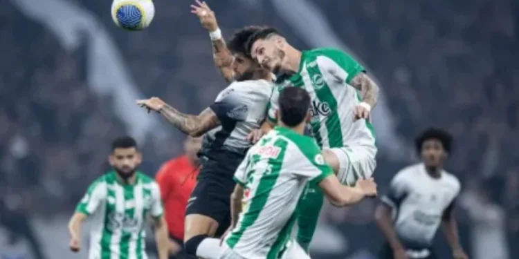 Em jogo com polêmicas, Corinthians vence Juventude e avança na Copa do Brasil