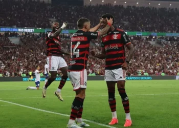 Flamengo eliminou o Bahia no Maracanã • Photo by Wagner Meier/Getty Images