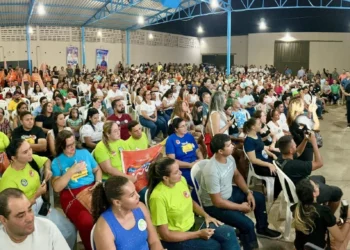 Reunião contou com professores, coordenadores e diretores das escolas estaduais e foi marcada por união para melhorar a educação do Município