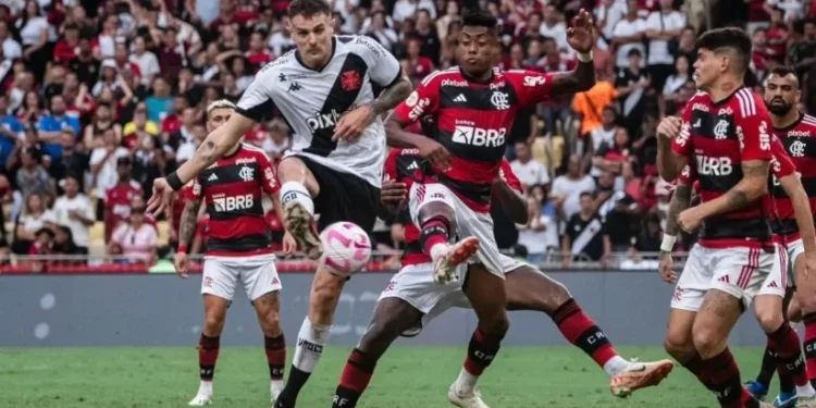 Flamengo e Vasco se enfrentam no Maracanã • Leandro Amorim /Vasco