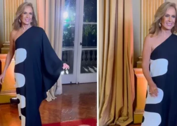 Helô Pinheiro chama a atenção em desfile no Rio • Instagram/Helô Pinheiro