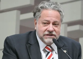 Presidente do São Paulo perde mãe em meio a duelo contra Botafogo • Pedro França/Agência Senado