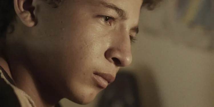 Cotado para tentar o Oscar, “Saudade fez Morada aqui Dentro” estreia hoje (19)