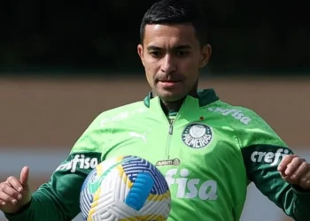 Dudu durante treino do Palmeiras • Cesar Greco/Palmeiras