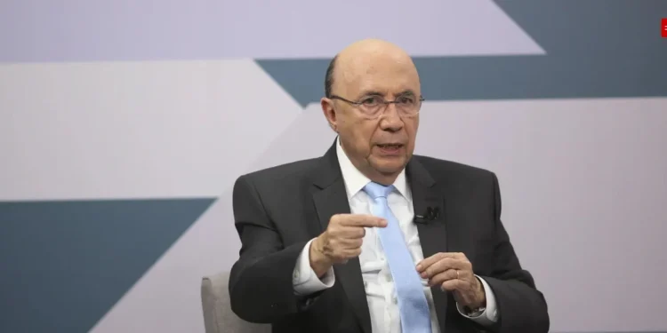 Reforma tributária não é suficiente para solucionar obstáculos da indústria brasileira, diz Meirelles