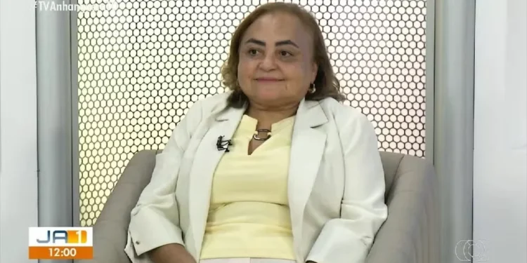 Lúcia Viana (PSOL) diz que vai criar cozinha comunitária e políticas para pessoas em vulnerabilidade social