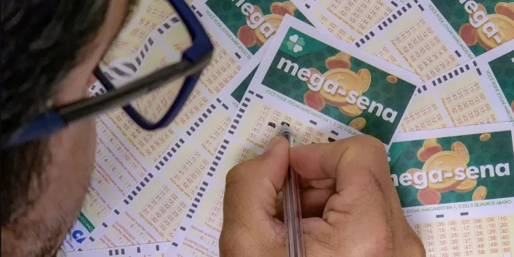 Mega-Sena 2779 pode pagar prêmio de R$ 14 milhões nesta quinta (26)