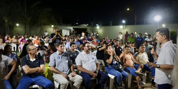 Jorge apresentou suas propostas e os servidores declararam apoio ao candidato
