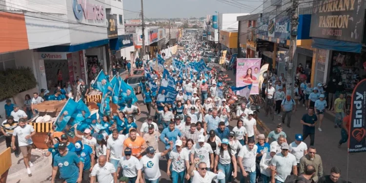 Mais de 10 mil pessoas acompanham caminhada do candidato Jorge Frederico e Wanderlei Barbosa pela avenida Cônego João Lima