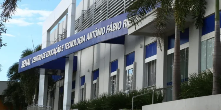 Egressos do SENAI dos anos 80 promovem reencontro em Araguaína