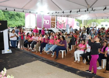 Iniciativa reforça a importância da prevenção e do diagnóstico precoce do câncer de mama e do colo do útero